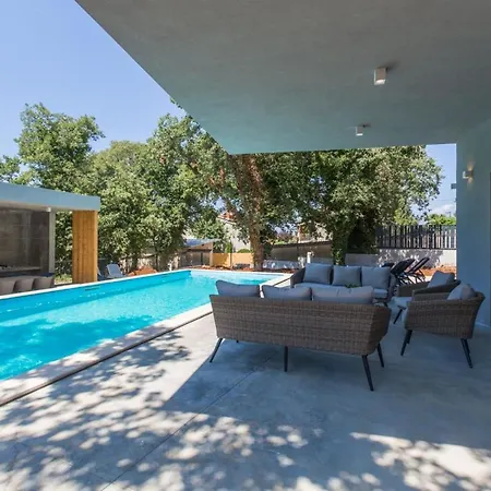 Villa Vela *